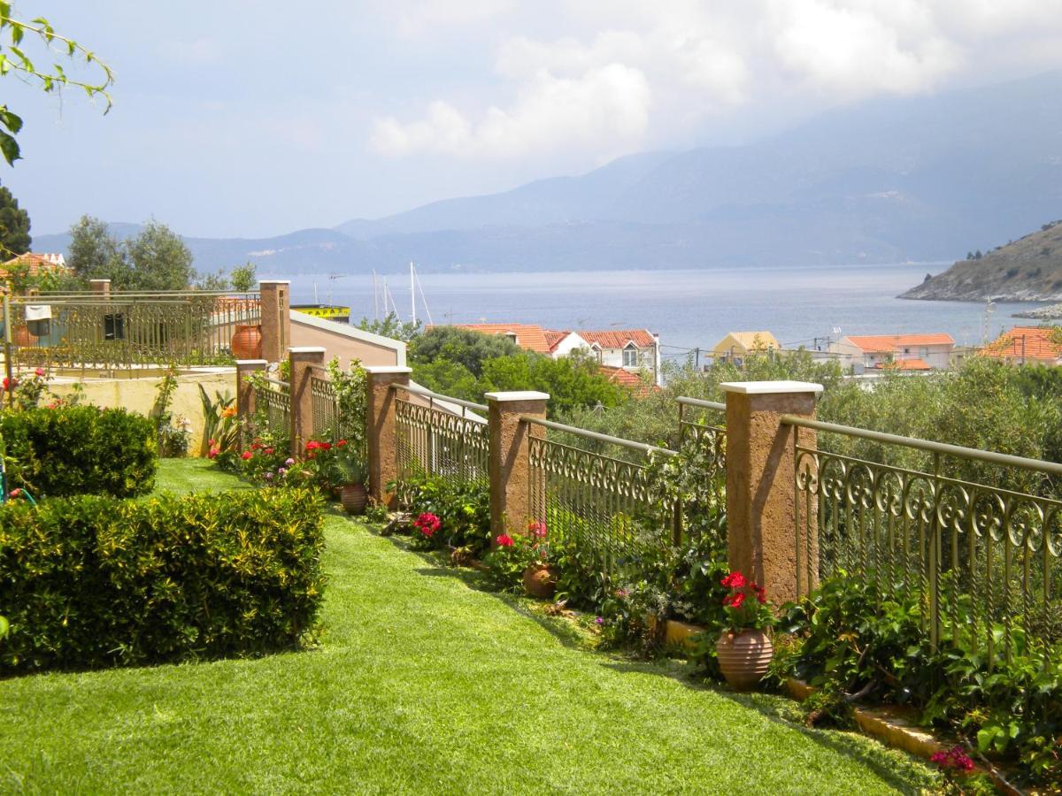 Garden Villas Agia Efimia Exterior foto